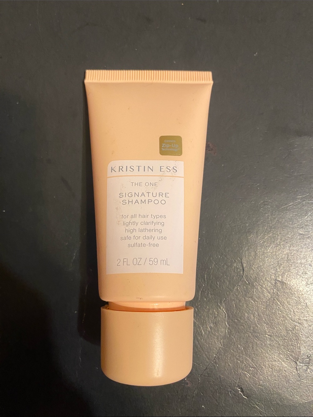 Kristin Ess The One Signature Shampoo - Peach Tube